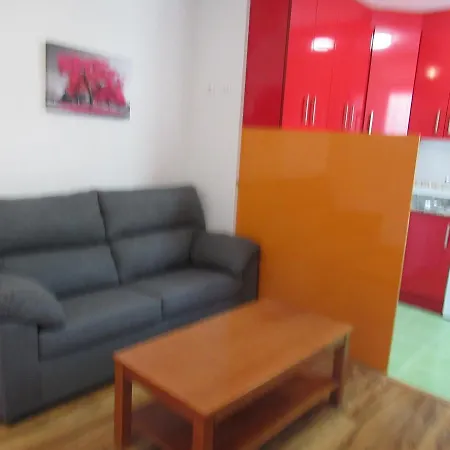 Restaurante La Parra فندق 2*